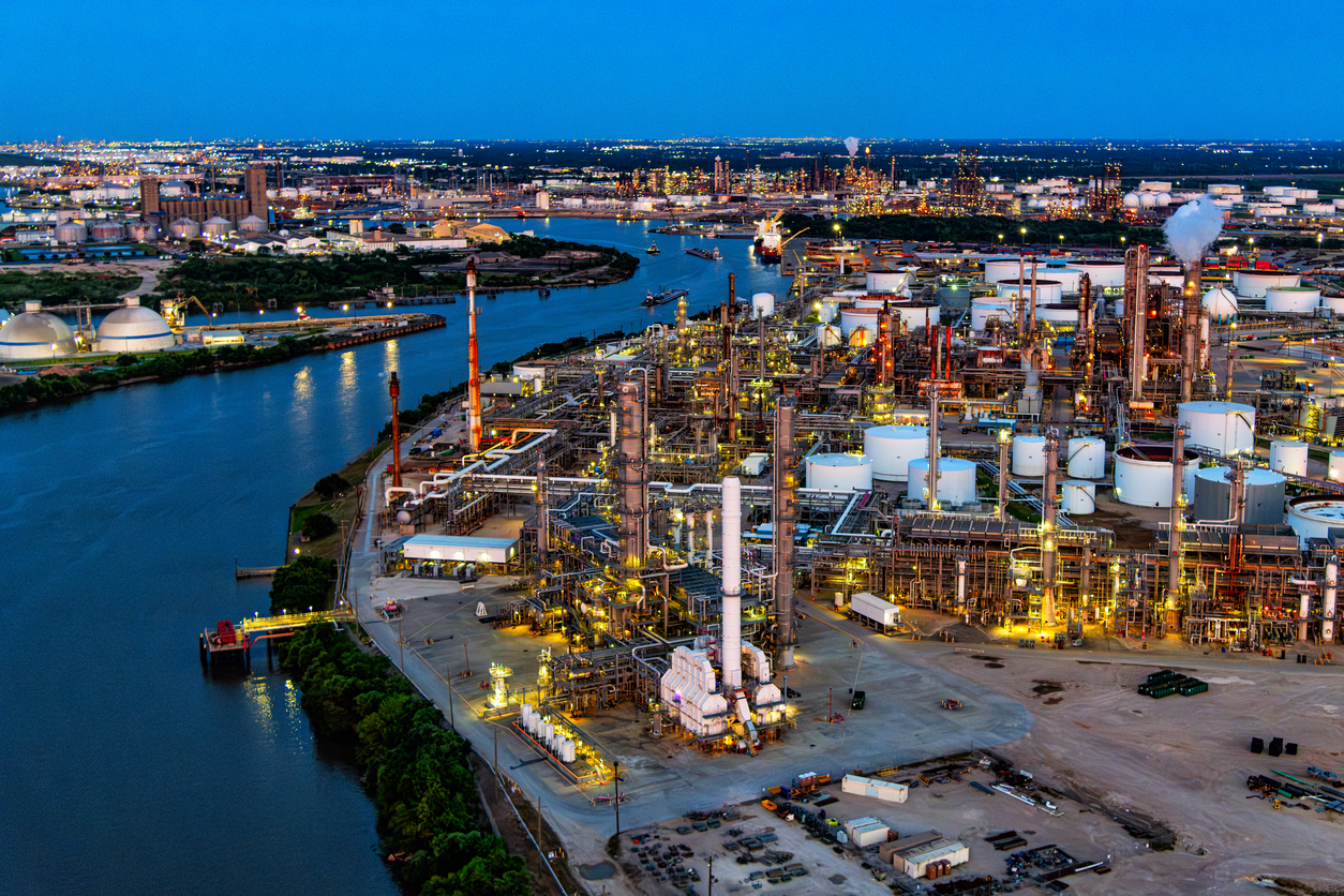 Refinery water treatment systems